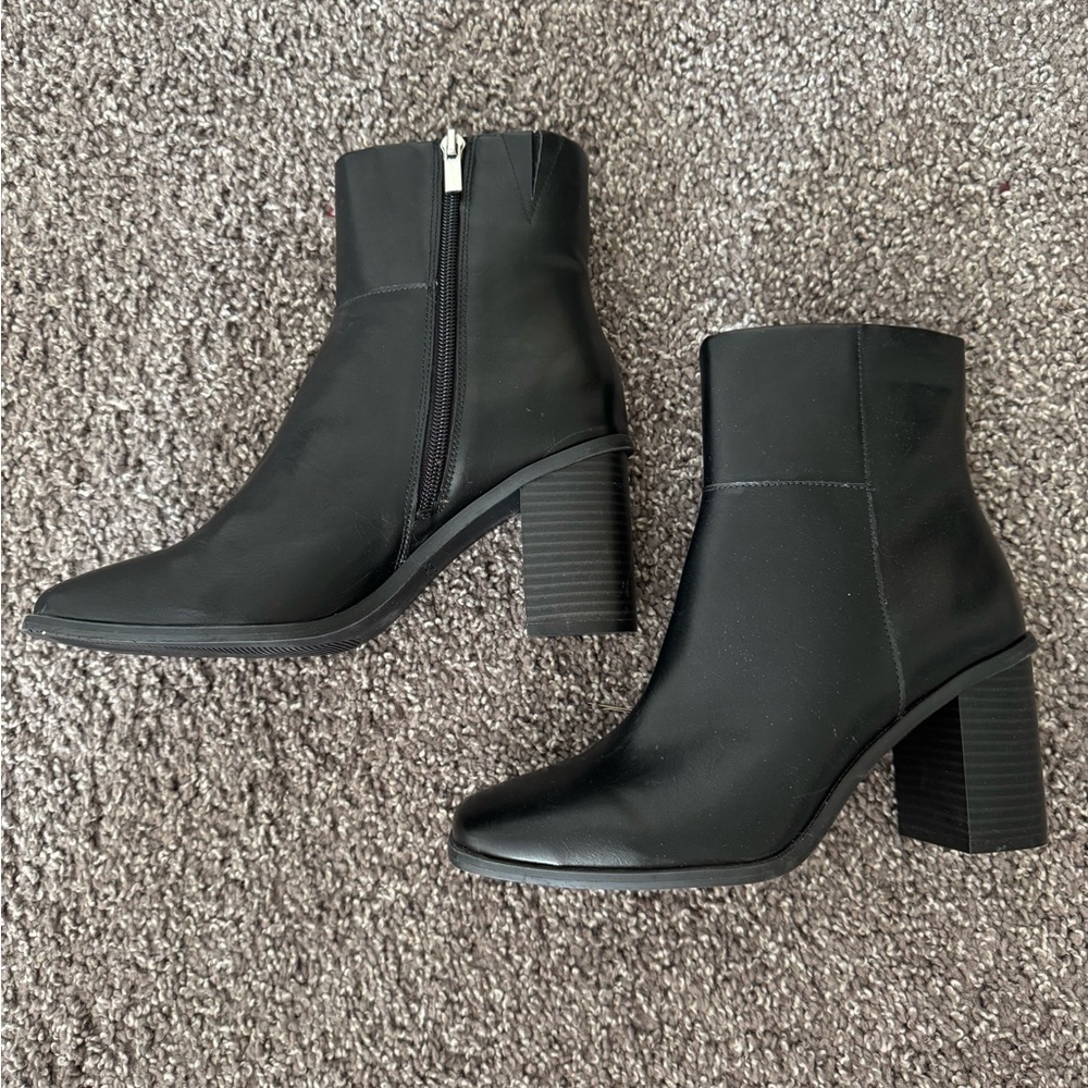 The Drop black leather square toe ankle boots